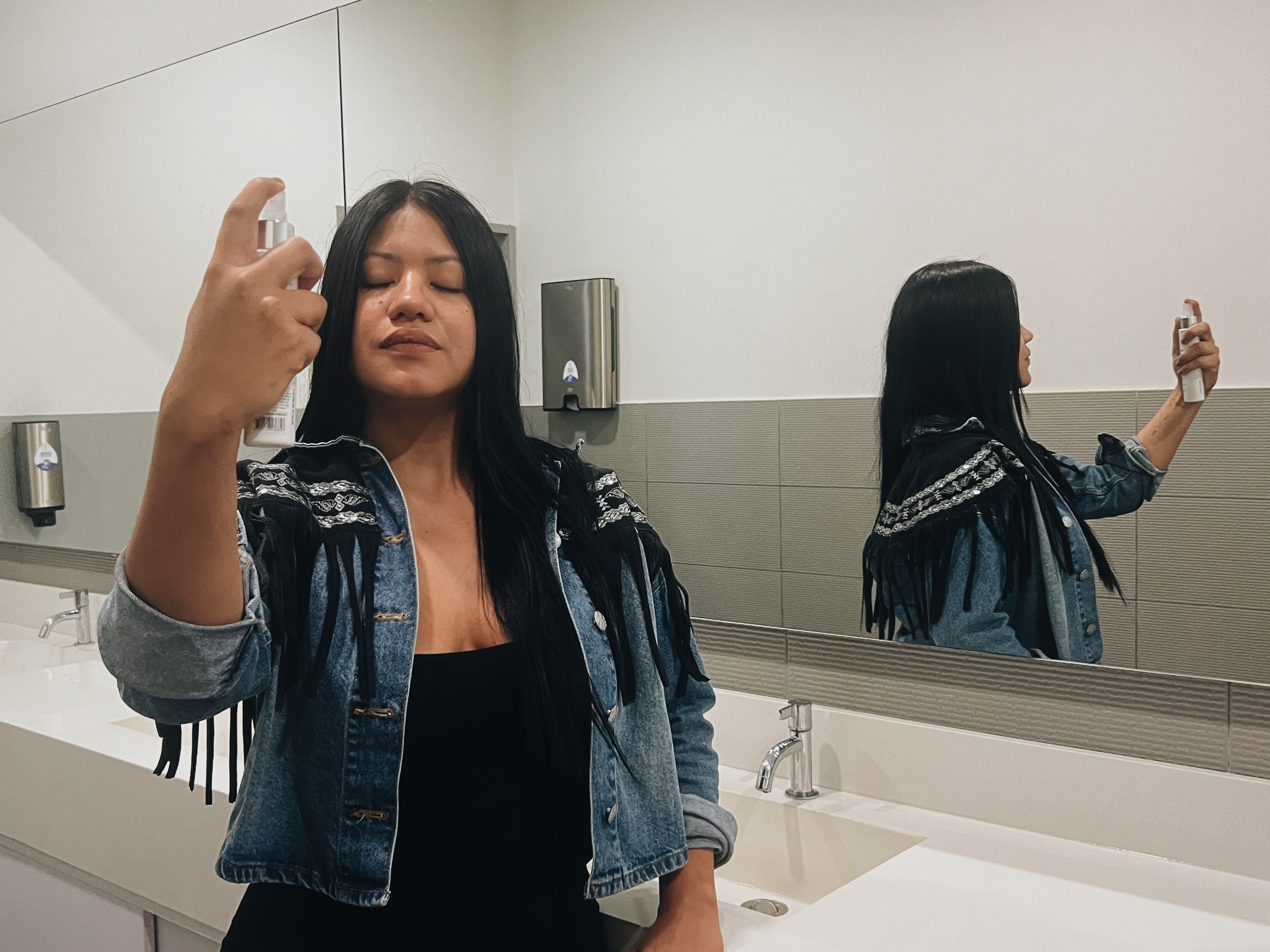 ¡Rutina para piel grasa con las Brumas Faciales!